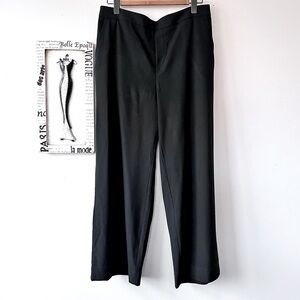 Women’s Banana Republic Hayden Wide Leg Black
Pants Size 14 Petite
